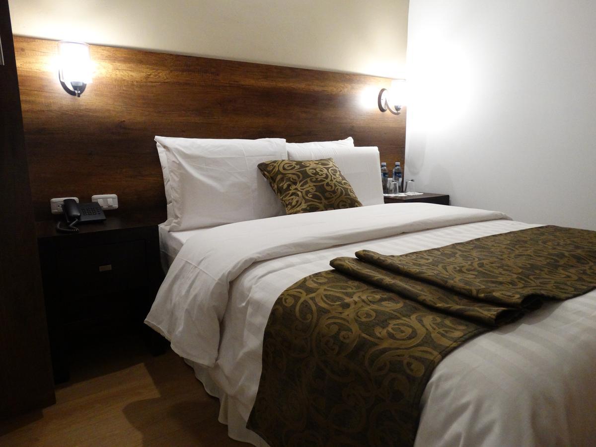 Siena Hotel Куенка Екстериор снимка
